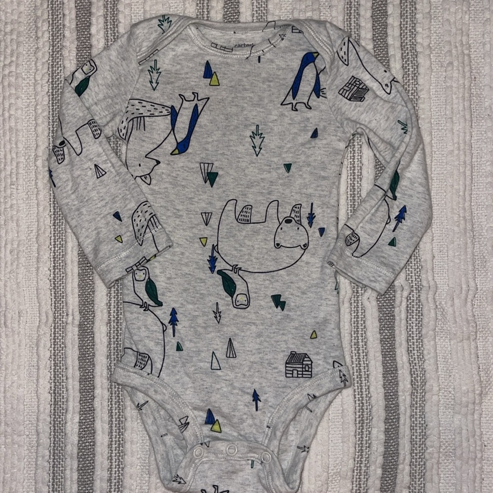 Carters onsie bundle - Picture 3 of 6